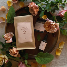 Load image into Gallery viewer, Centered Heart